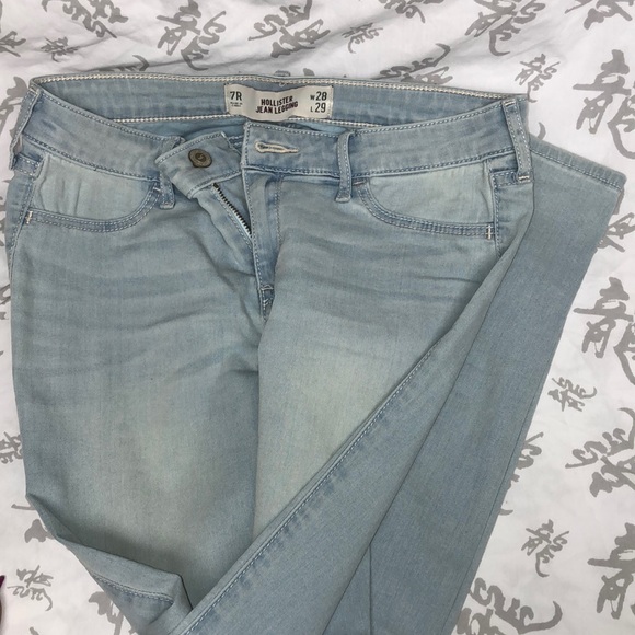 Hollister Jean Legging Size 7 Lightwash - Picture 4 of 8